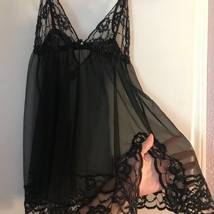 Vintage Fredericks of Hollywood slip